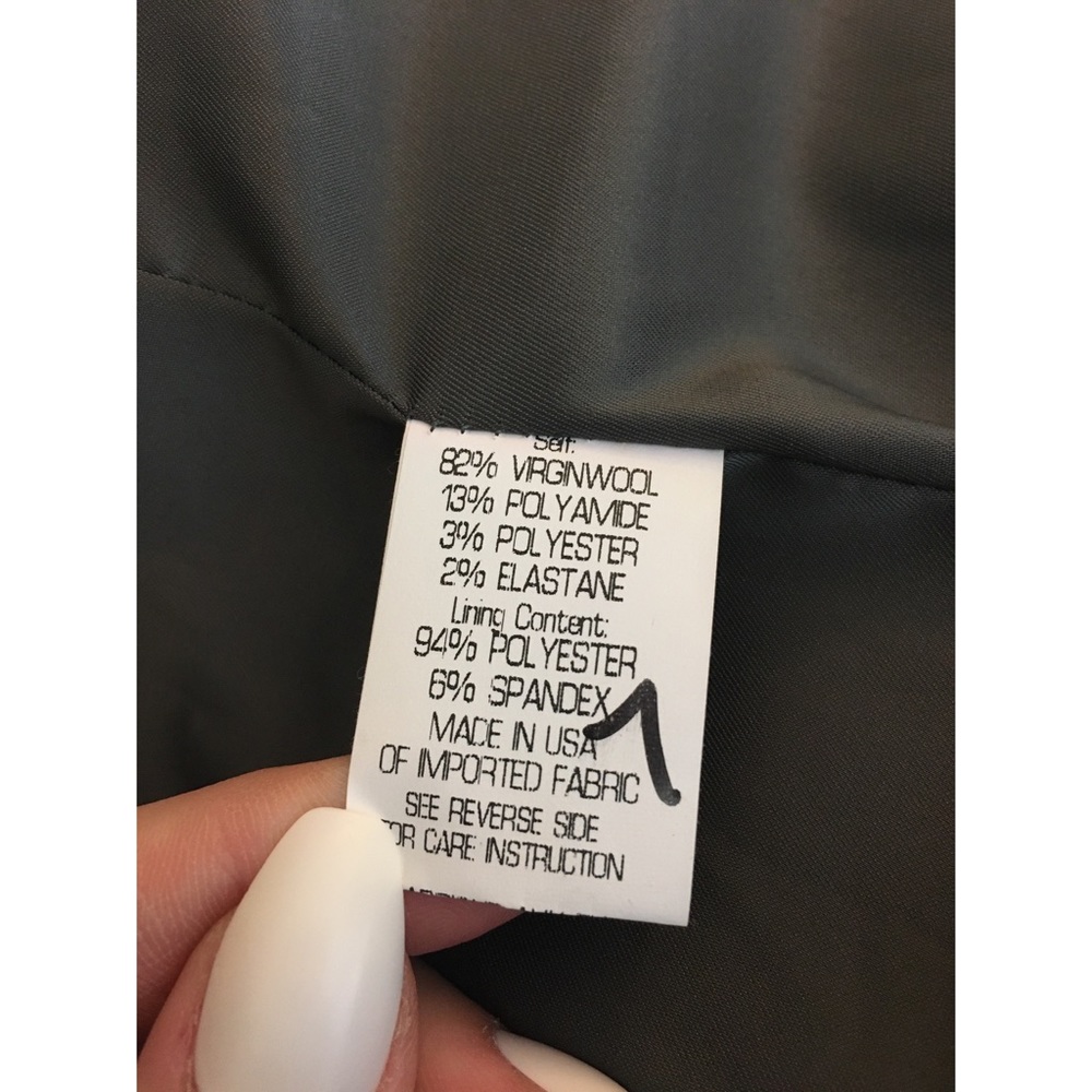 THEORY Virgin Wool Blazer - Picture 9 of 9